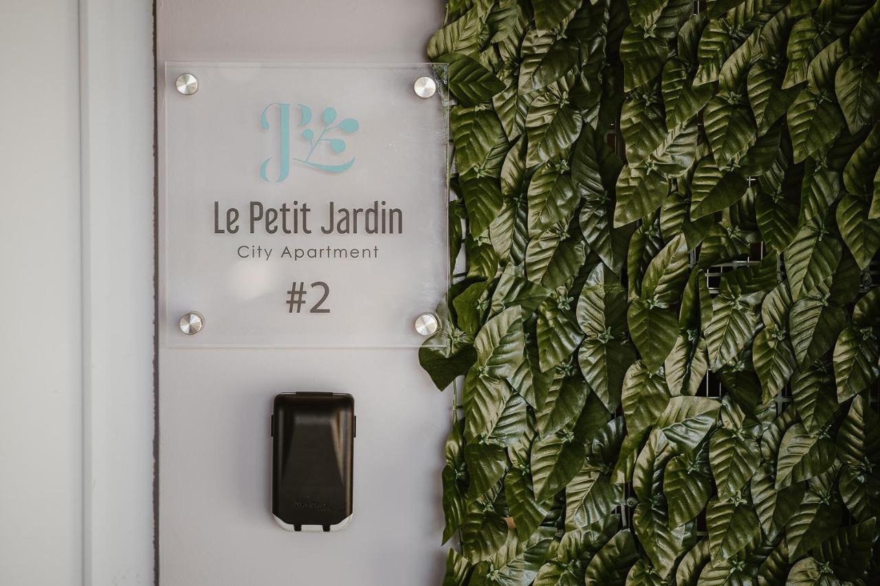 Apartamento Le Petit Jardin #2 Volos Exterior foto